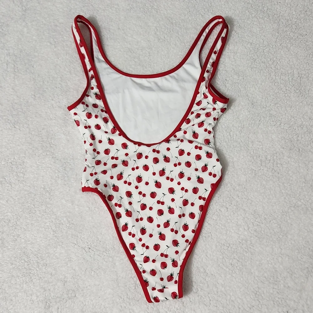 New!Frankies Bikini X Pink Marlow One Piece Swimsuit‎